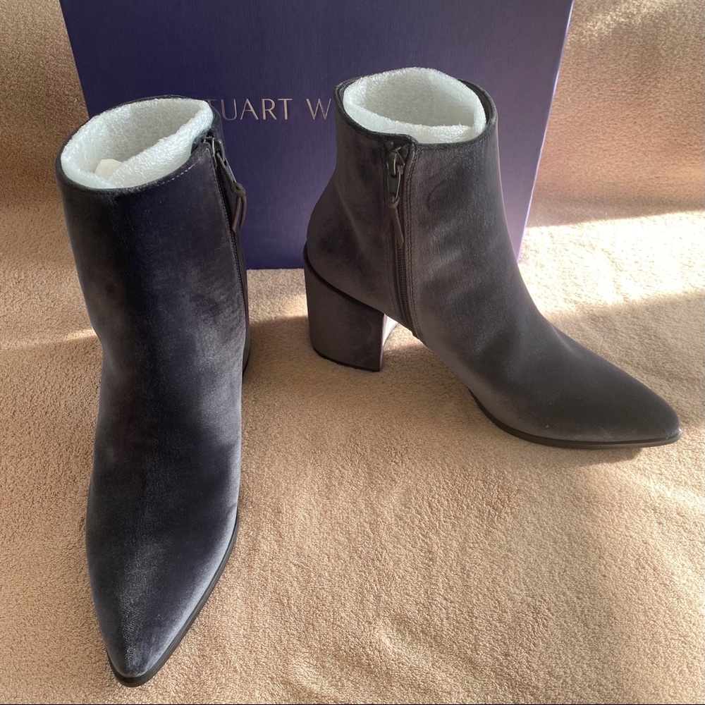 Stuart Weitzman Trendy Boot